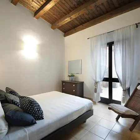 Cortile Pirra Vakantiehuis *