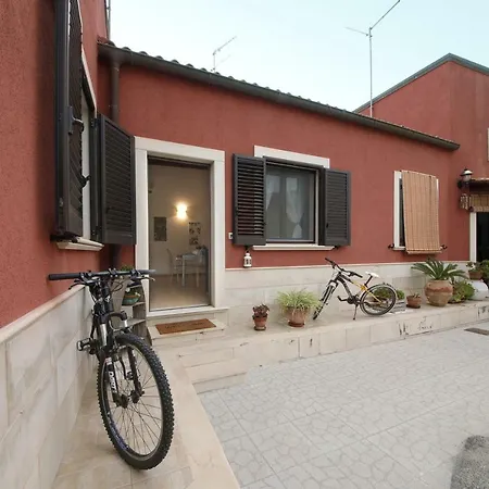 Dom wakacyjny Cortile Pirra